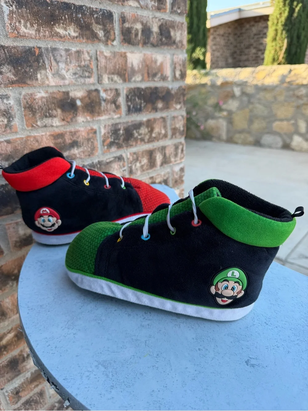Ground Up Nintendo Super Mario & Luigi Plush Slippers • Boys Size 4-5 High Top